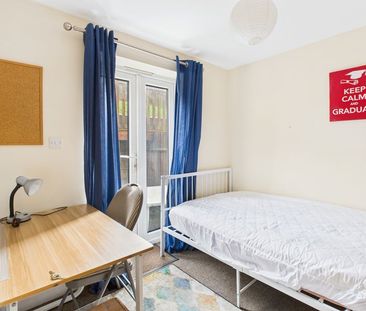 Nesbitt Road, Brighton - Photo 6