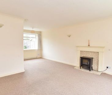 3 bedroom end of terrace house to rent - Photo 1