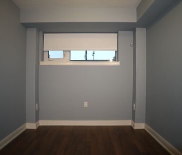 For Lease - 100 Dufay Road Unit# 93, Brampton, Ontario - Photo 3