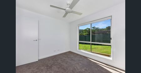 Modern Granny Flat with Fully Fenced Yard - Photo 4