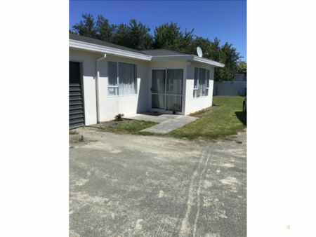 2-Bedroom Unit in a Handy Location - Photo 5