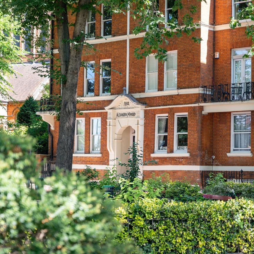 Studio Flat, Dennington Park Road, NW6 - Photo 1