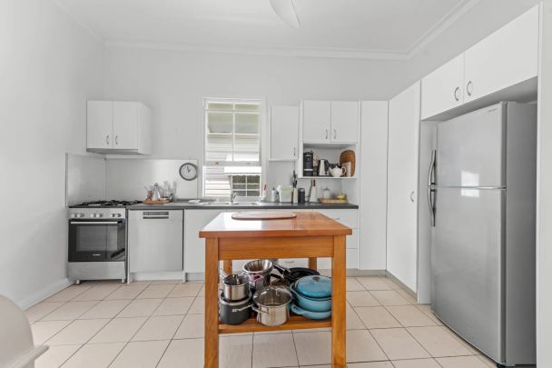 70 London Road, Clayfield. - Photo 1