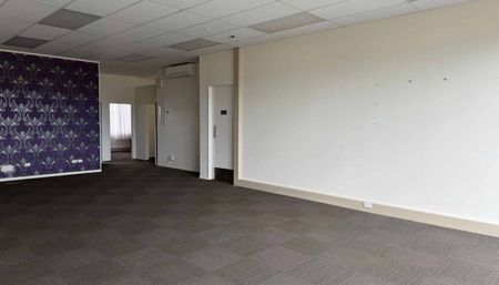 3-Bedroom Apartment in the Heart of Kumeu – Huapai, Auckland - Photo 4