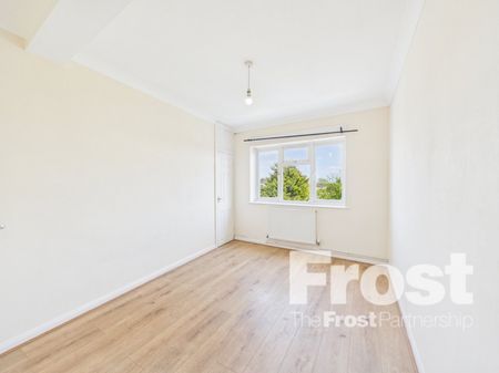 Meadfield Road, Slough, Berkshire,SL3 - Photo 5
