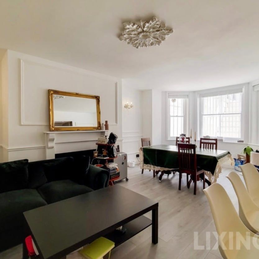 3 Bed Flat, London, SW5 - Photo 1