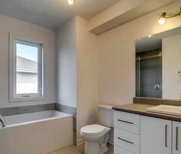 127 Rue De Britannia (Gatineau) 127 Rue De Britannia 5 - Photo 2