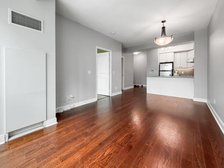 For Lease - 1 Scott Street Unit# 2006, Toronto, Ontario - Photo 2