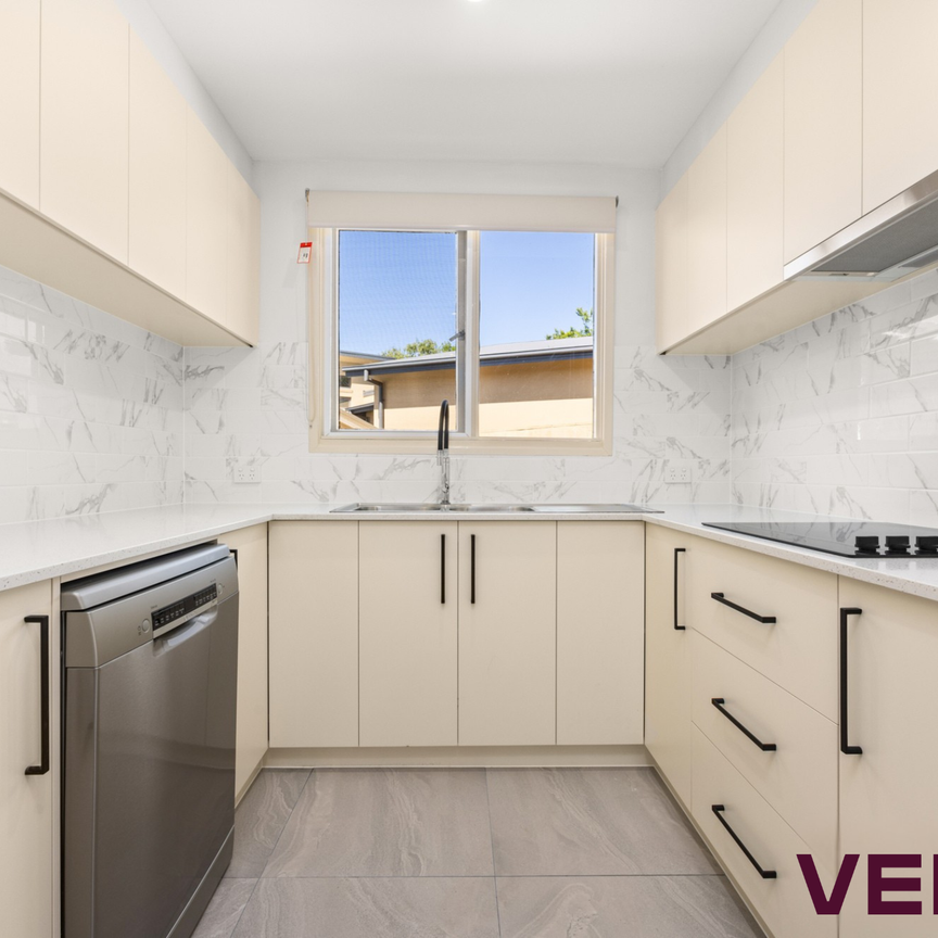 COMFORT IN THE HEART OF LYNEHAM - Photo 1