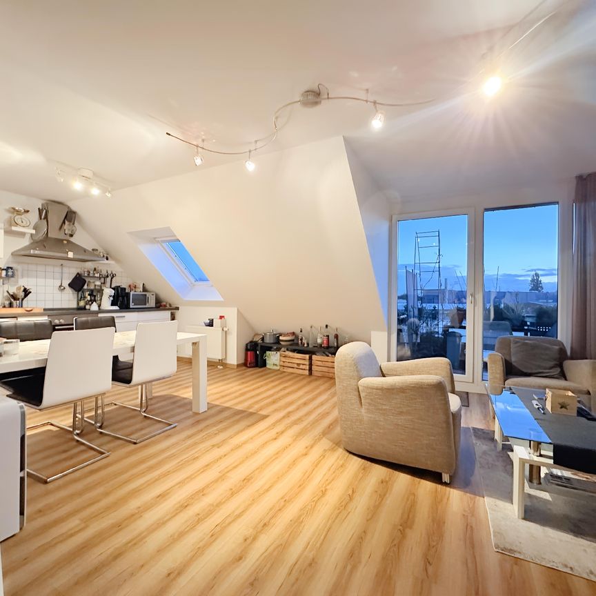 ATTRAKTIVE 2-ZIMMERWOHNUNG AM SCHÖNWASSERPARK ZU MIETEN! - Photo 1