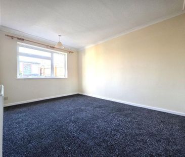 2 bedroom bungalow to rent - Photo 1