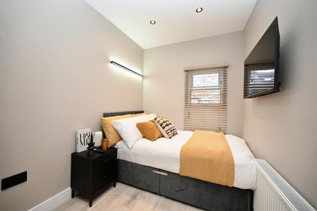 10 Charleville Avenue, Belfast, BT9 7HG - Photo 4