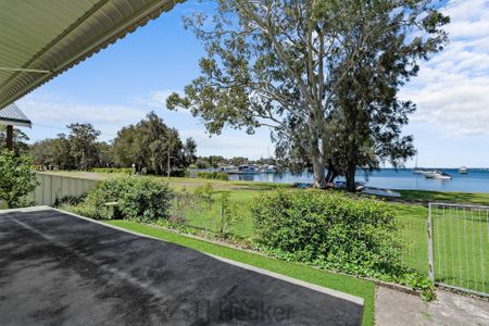 WATERFRONT RESERVE - Photo 5