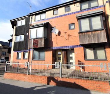 1 bedroom in a house share to rent - Photo 5