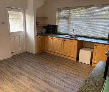 2 bedroom bungalow to rent - Photo 4