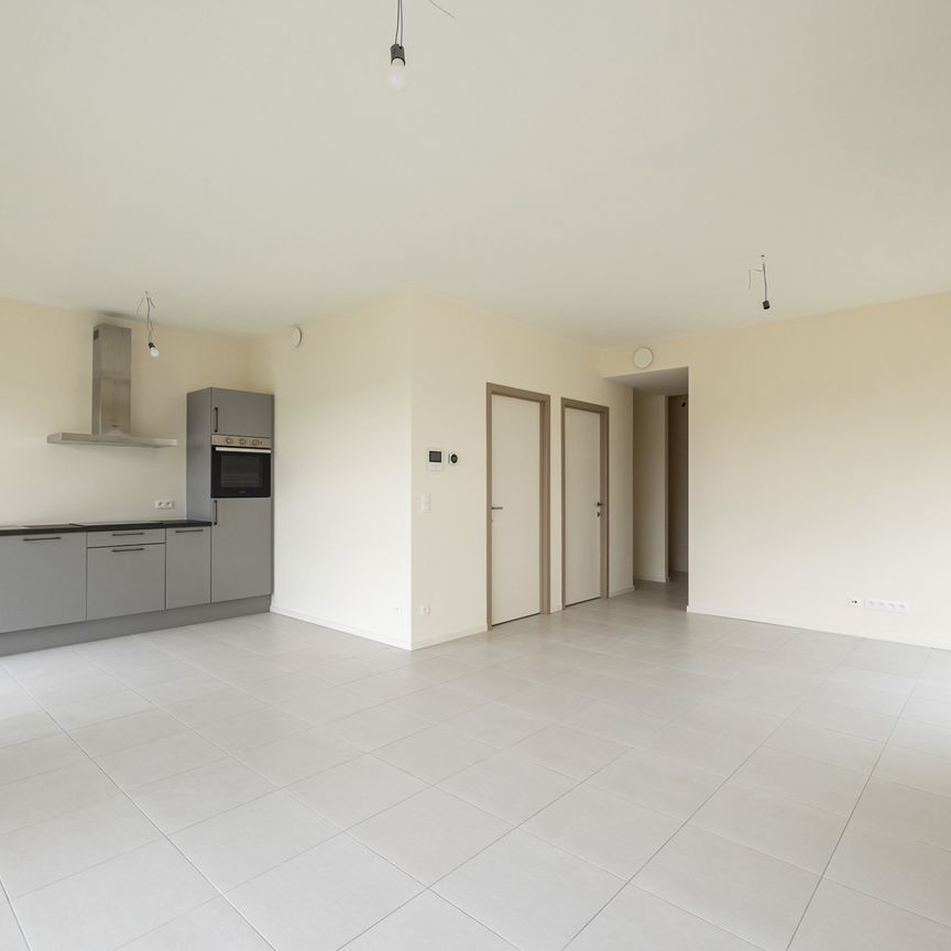 Nieuwbouwappartement met ruim terras in Deurne - Photo 1