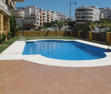 Ático de alquiler en Puerto de Estepona - Photo 4