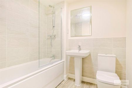2 bedroom semi-detached house to rent - Photo 4