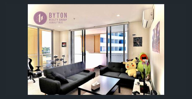 Modern & Convenient Living in the Heart of Baulkham Hills - Photo 1