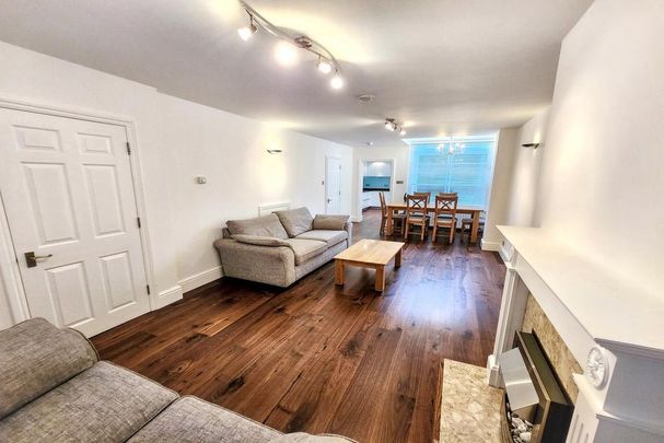 3 bedroom house of multiple occupation to rent - Photo 1