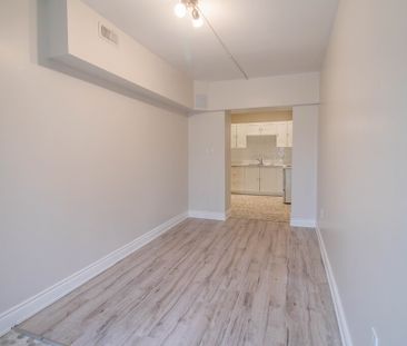 1 Bedroom Main level Unit in Welland! - Photo 5