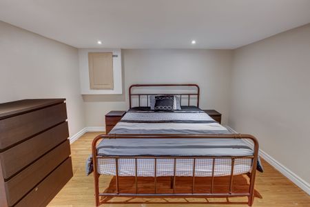 For Lease - 7 Edmund Avenue Unit# Lower, Toronto, Ontario - Photo 3