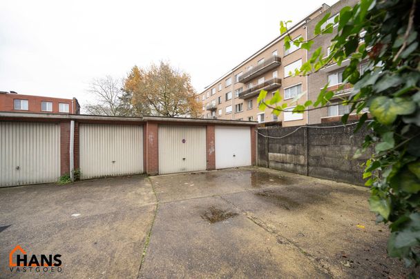 Gelijkvloersappartement met tuin en eventueel garage. - Photo 1