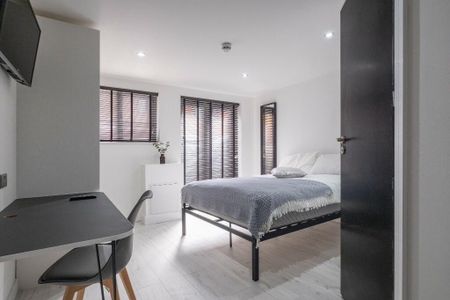 7 bedroom house to rent - Photo 2