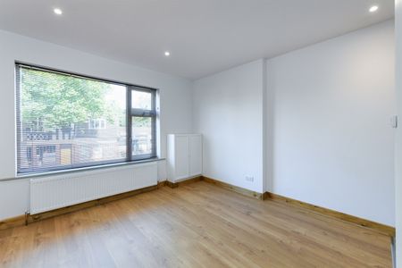 Mansfield Road, NG5 - Photo 3