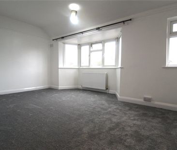 Clyfford Road, Ruislip, HA4 6PX - Photo 4