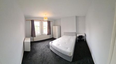 6 bedroom house to rent - Photo 4