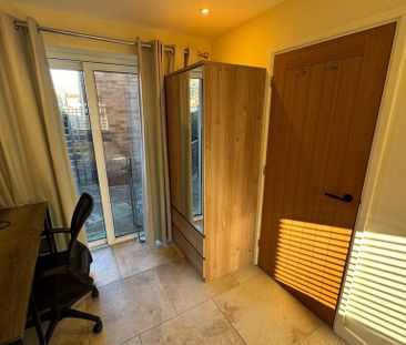 1 bedroom ground floor maisonette to rent - Photo 5