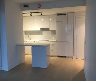 For Lease - 7 Grenville Street Unit# 3305 2nd bdrm, Toronto, Ontario - Photo 2