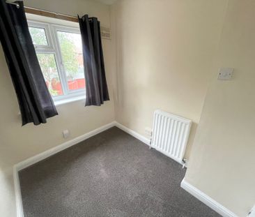 3 bedroom house to rent Borrowfield Road, Spondon, DE21 - Photo 1