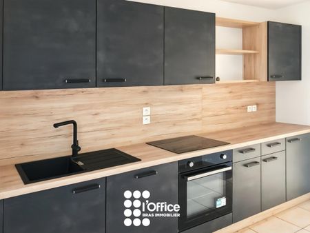 Location Appartement 3 pièces 68m² LES SABLES D OLONNE 85100 - Photo 5