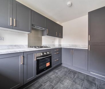 3 bedroom terraced house to rent - Photo 6