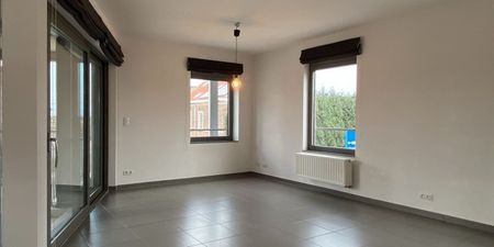 Appartement te huur in Bost voor € 950 met 2 slaapkamers - Foto 4