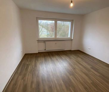 Hier findet jeder seinen Platz: 3,5-Zimmer-Stadtwohnung - Photo 2