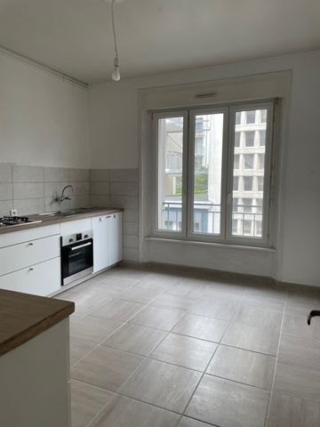 BREST CENTRE SIAM APPARTEMENT 4 PIECES 98 M2 - Photo 2