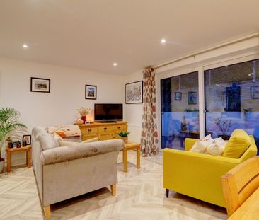 2 bedroom flat to rent - Photo 6