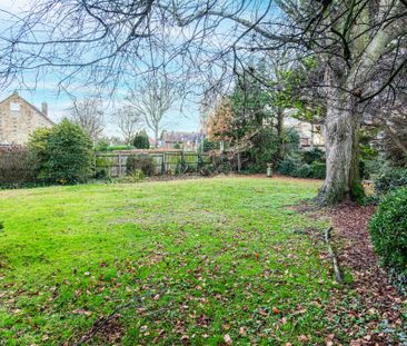 4 bed House - Detached To Let - Photo 5