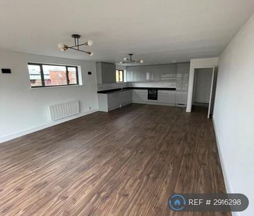2 bedroom penthouse to rent - Photo 1