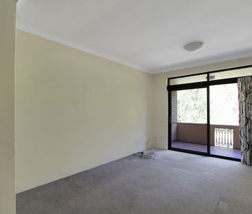 Home For Rent - Photo 4