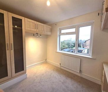 Jubilee Road, Aldershot, GU11 - Photo 6