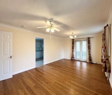 Pine Ridge, Bury St. Edmunds, Beck Row - Photo 3