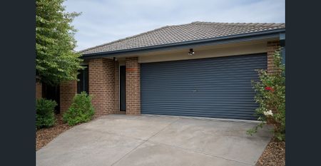 Modern Family Living in a Prime Cranbourne East Location - Photo 2
