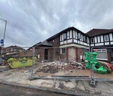 Gladville Drive, Cheadle, SK8 - Photo 1