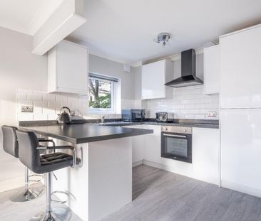 2 bedroom apartment to rent - Photo 5