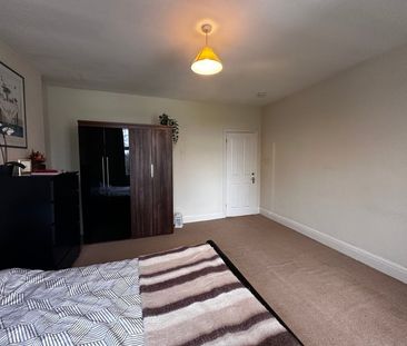 Room in a Shared Flat, Gunnersbury Avenue, W5 - Photo 1