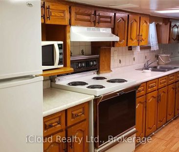 For Lease - 547 Lauder Avenue Unit# Basement, Toronto, Ontario - Photo 2